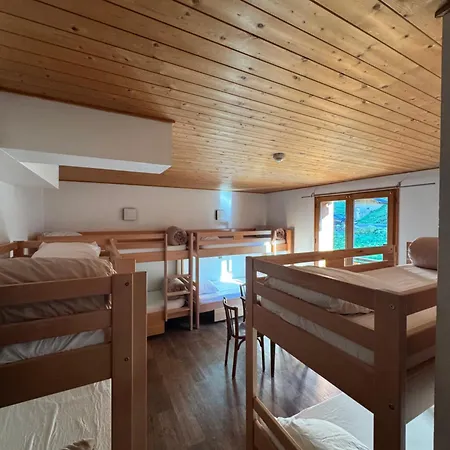 L'Ardesia Hostel Morzine Exterior photo