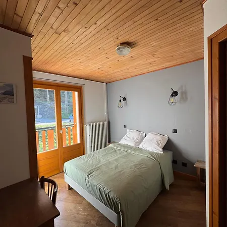 L'Ardesia Hostel Morzine Exterior photo