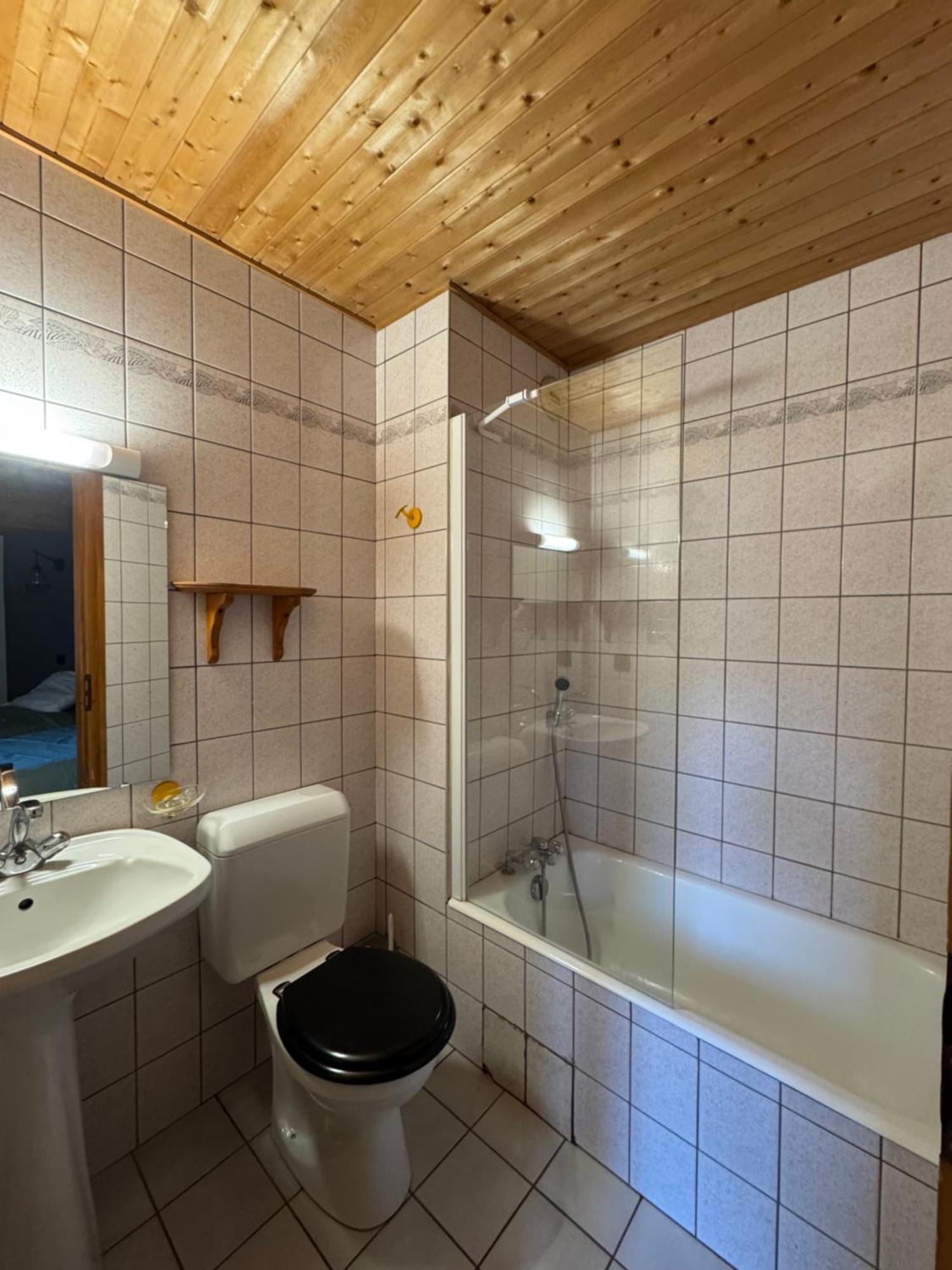 Hostel L'ardesia *
